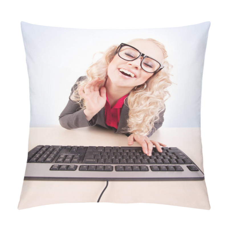 Personality  On-line Chatting Pillow Covers