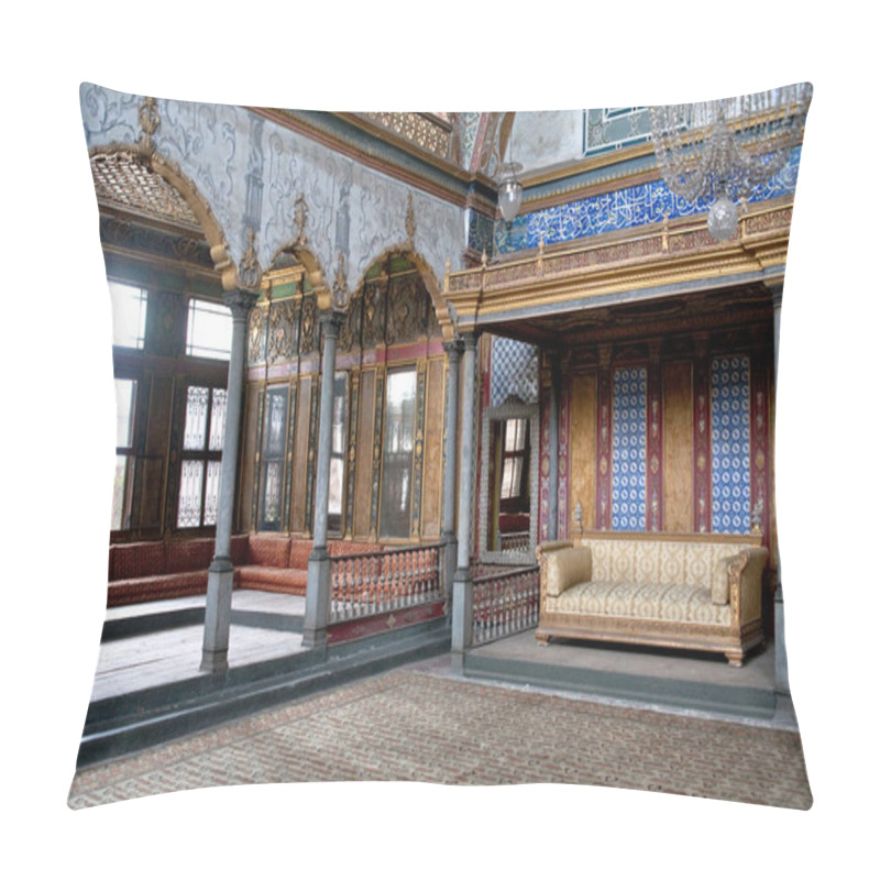 Personality  Harem In Topkapi Palace, Istanbul, Turkey Pillow Covers