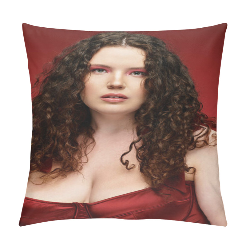 Personality  A Confident Woman With Curly Hair Models Trendy Fashion Against A Striking Backdrop. Pillow Covers