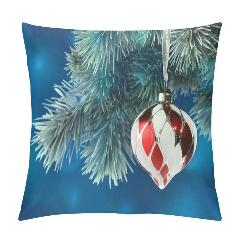 Personality  Christmas Ornaments. White And Red Glass Bauble On Christmas Tree Branch. Happy New Year Greeting Card. Copy Space Banner Pillow Covers