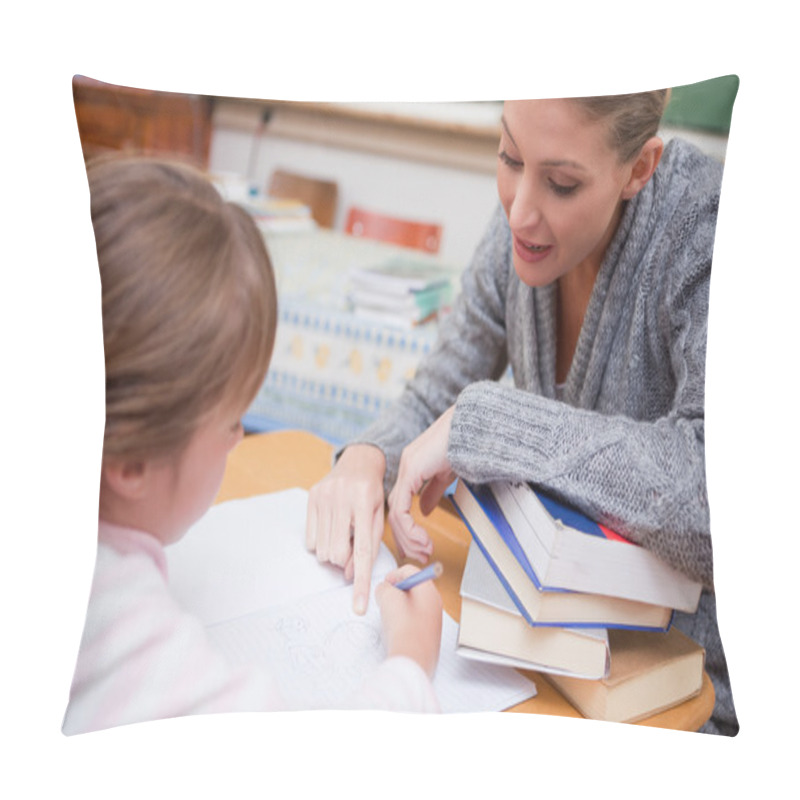 Personality  Teacher Explaining Something To Her Pupil Pillow Covers