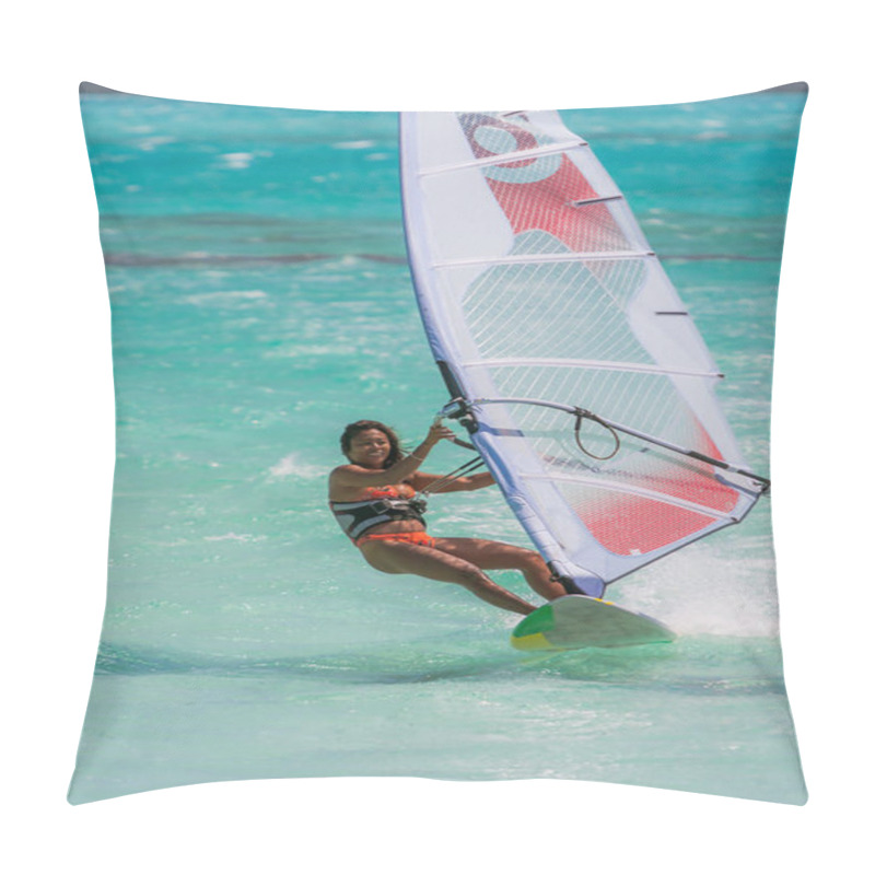 Personality  Windsurf In The Lagoon Pillow Covers