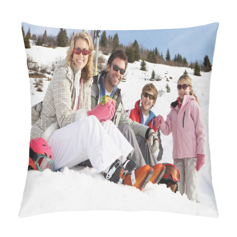 Personality  Young Family On Ski Vacation Pillow Covers