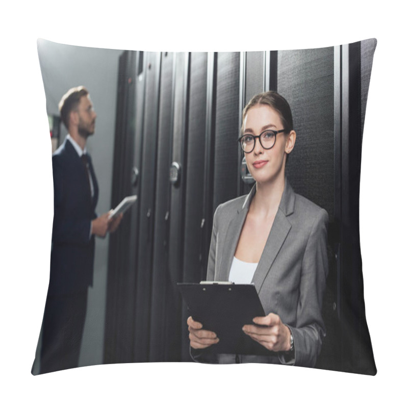 Personality  Selective Focus Of Attractive Businesswoman In Glasses Looking At Camera Near Bearded Businessman In Data Canter  Pillow Covers