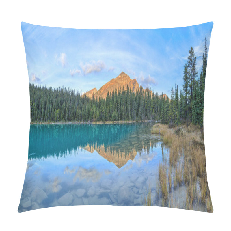 Personality  Nature Canada Pillow Covers