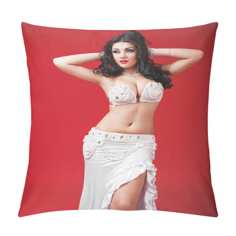 Personality  Beautiful Belly Dance Movement Pillow Covers