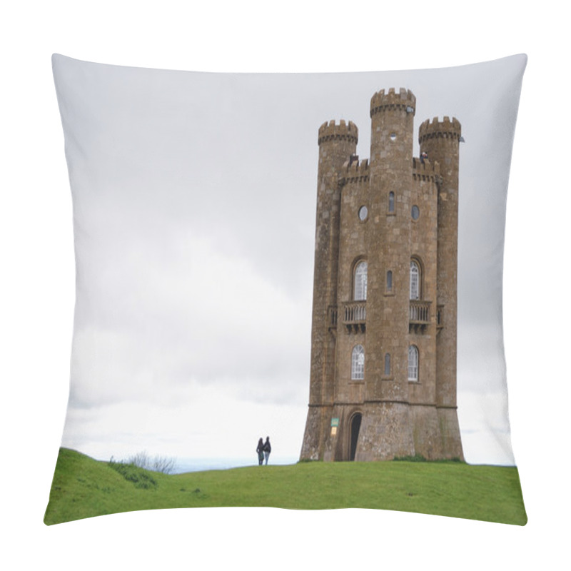 Personality  Broadway Tower Pillow Covers