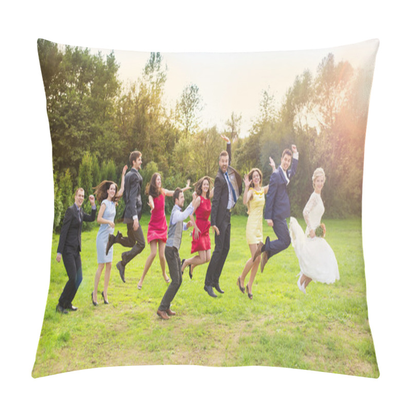 Personality  Bridesmaids And Groomsmen Jumping Pillow Covers