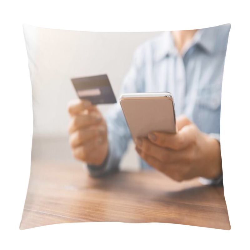 Personality  Woman Using Credit Card And Smartphone For Shopping Online Pillow Covers