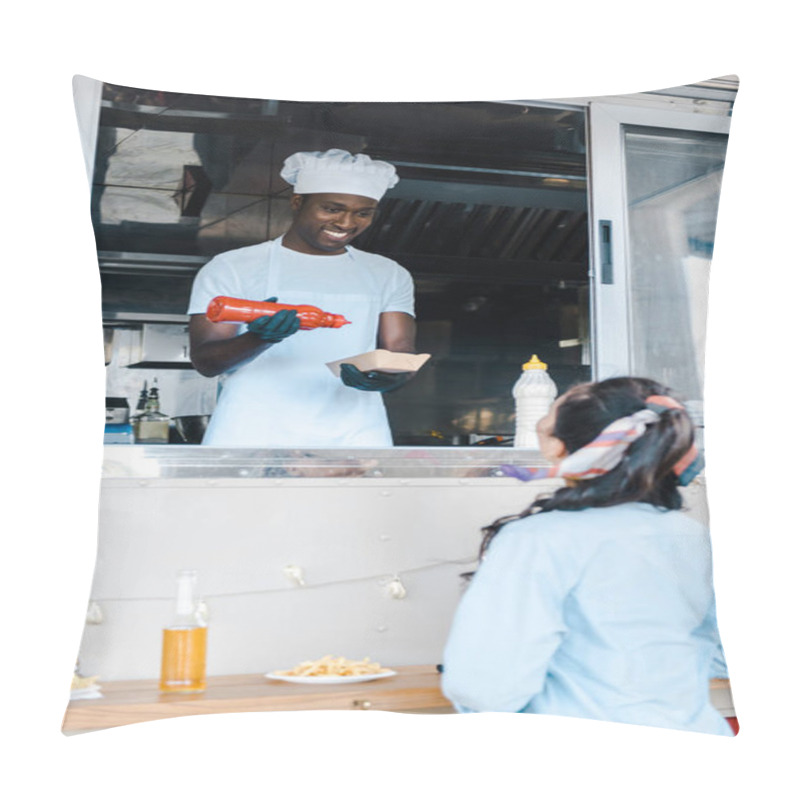 Personality  Selective Focus Of African American Man Holding Carton Plate And Ketchup Bottle Near Customer  Pillow Covers