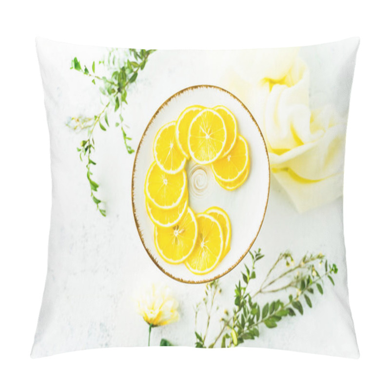 Personality  Sliced Bright Lemons On White Plate Pillow Covers