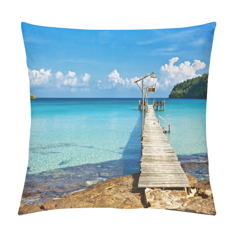 Personality  Old Wooden Pier In The Sea Pillow Covers