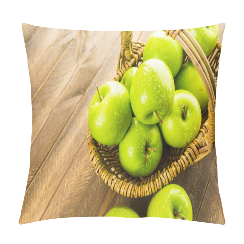 Personality  Organic Granny Smith Apples Pillow Covers