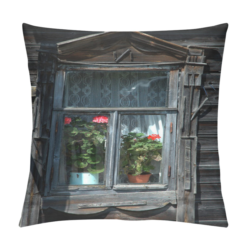 Personality  Window Of The Old Rural House Pillow Covers