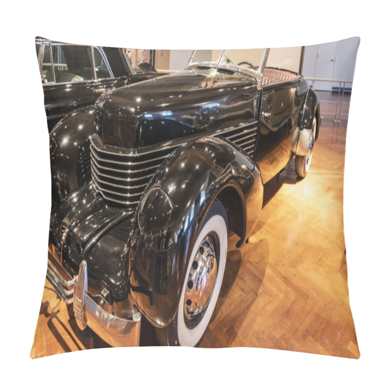 Personality  The 1937 Cord 812 Convertible Pillow Covers