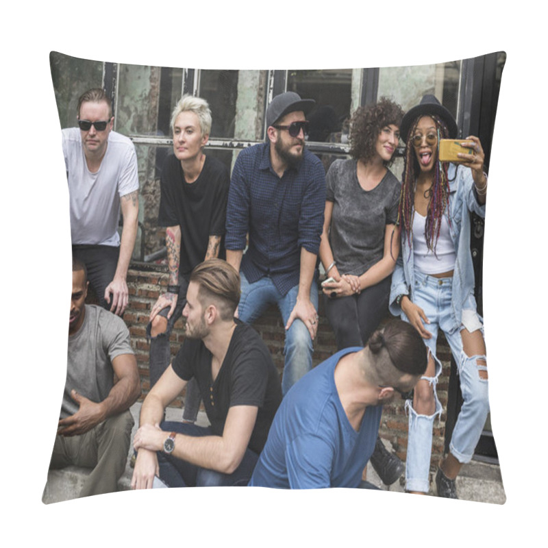 Personality  Group Of Friends Chill Out  Pillow Covers