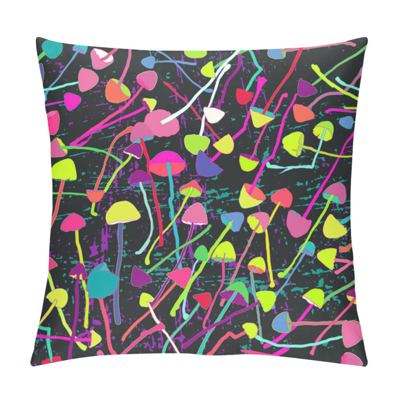 Personality  Hallucinogenic Mushrooms Seamless Pattern Pillow Covers