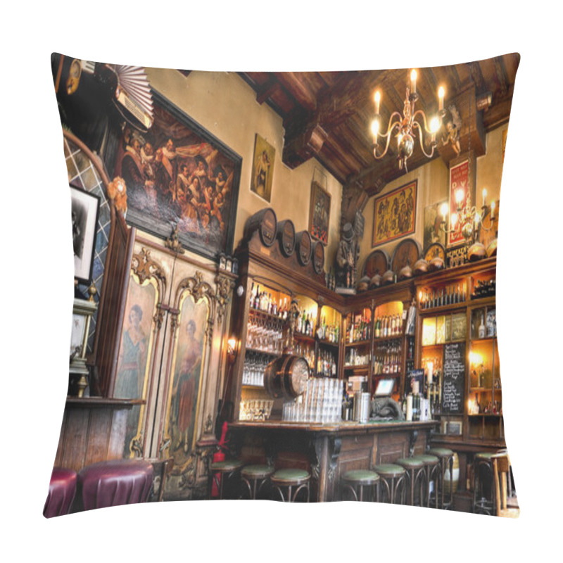 Personality  Amsterdam Typical Brown Cafe Pillow Covers