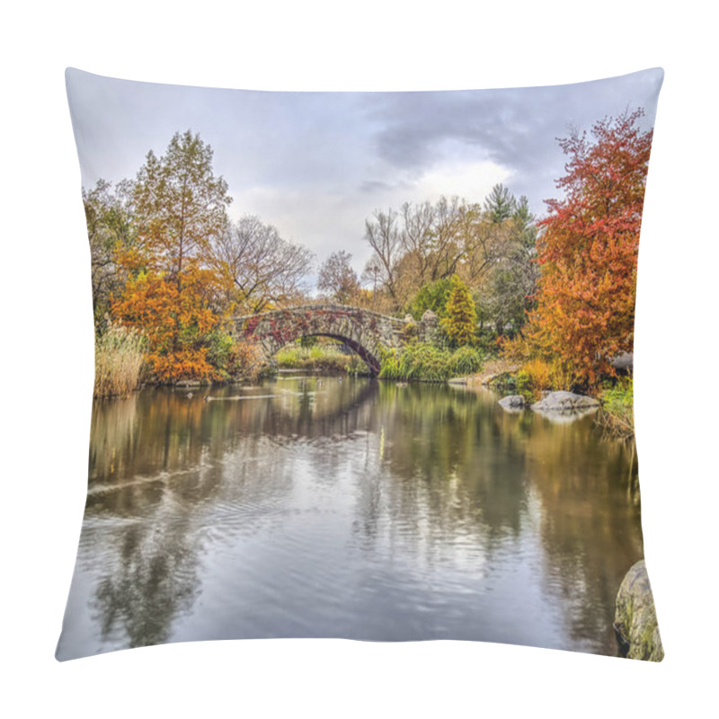 Personality  Gapstow Bridge Is One Of The Icons Of Central Park, Manhattan In New York City Pillow Covers