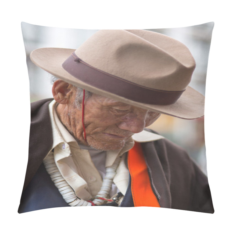 Personality  Portrait Of A Tibetan Man Smiling Pillow Covers