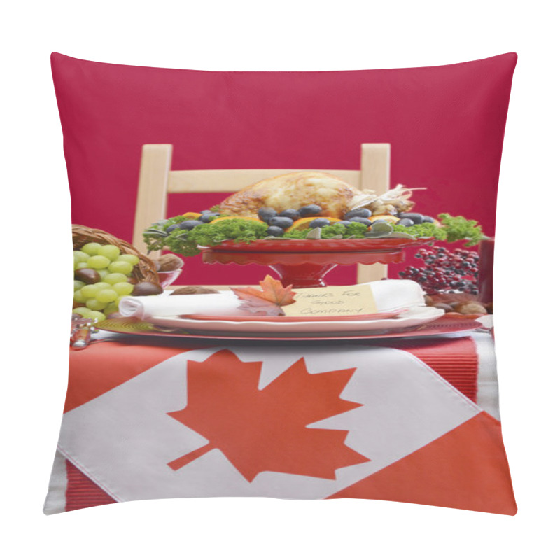 Personality  Thanksgiving Table Setting With Roast Turkey On Red White Backgr Pillow Covers