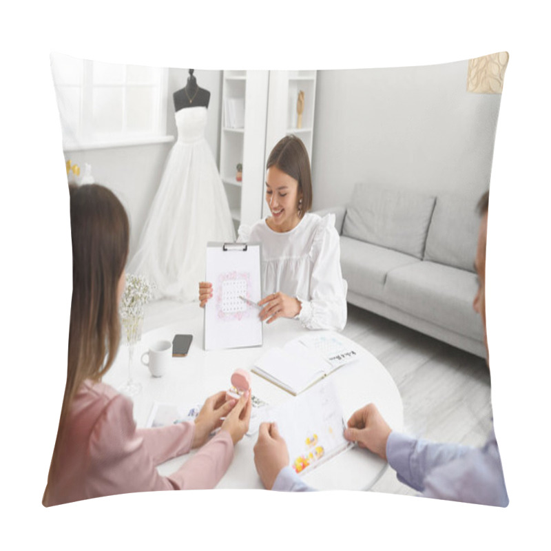 Personality  Female Wedding Planner Discussing Ceremony With Clients In Office Pillow Covers