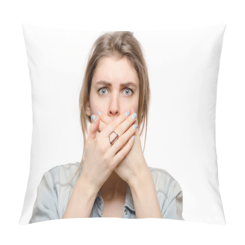 Personality  Blue-eye Woman Covers Her Mouth With Her Hands Pillow Covers