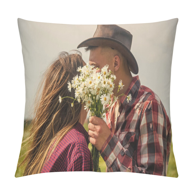 Personality  Couple In Love Of Man And Woman Kissing Behind Daisy Bouquet In Camomile Flower Field, Romance. Pillow Covers