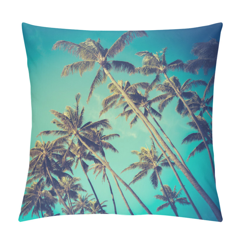 Personality  Retro Diagonal Palm Trees In Hawaii Pillow Covers