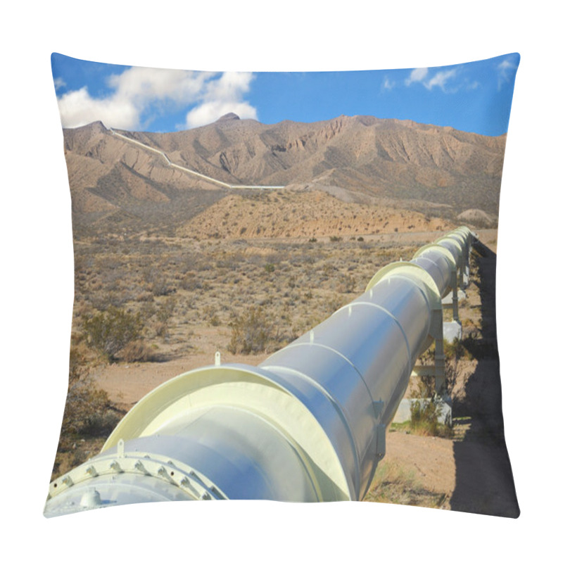 Personality  Pipeline Pillow Covers