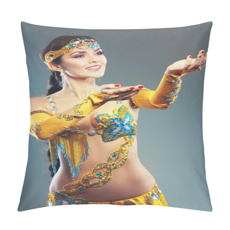 Personality  Beautiful Excotic Belly Dancer  Pillow Covers