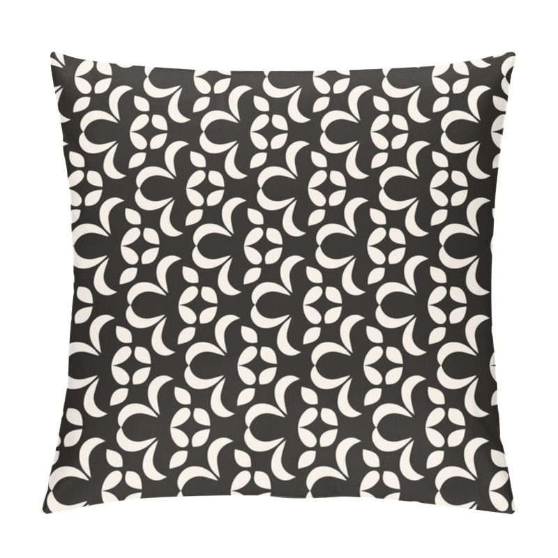 Personality  Simple Minimalist Geometric Seamless Pattern. Abstract Monochrome Minimal Background With Small Floral Shapes. Subtle Repeat Design For Decor, Print. Pillow Covers