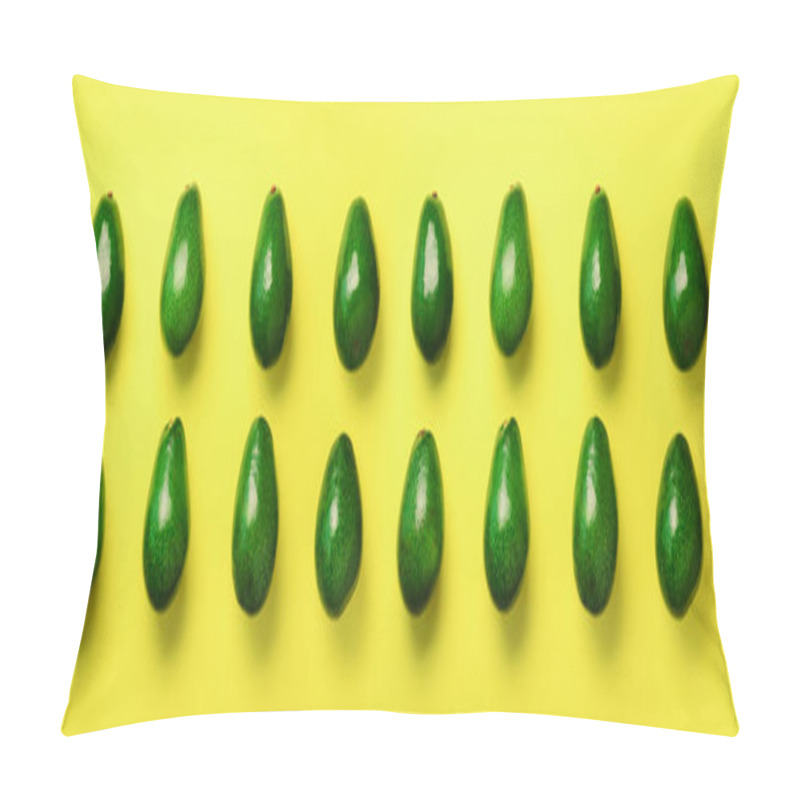 Personality  Green Avocado Pattern On Yellow Background. Top View. Pop Art Design, Creative Summer Food Concept. Organic Avocadoes In Minimal Flat Lay Style. Pillow Covers