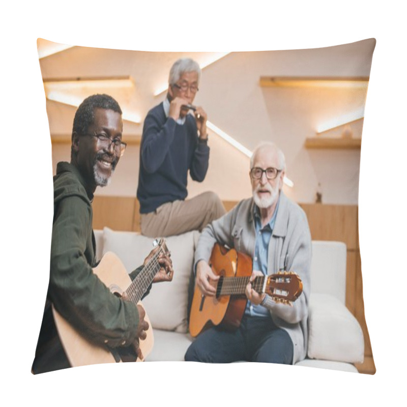 Personality  Senior Friends Playing Music Pillow Covers