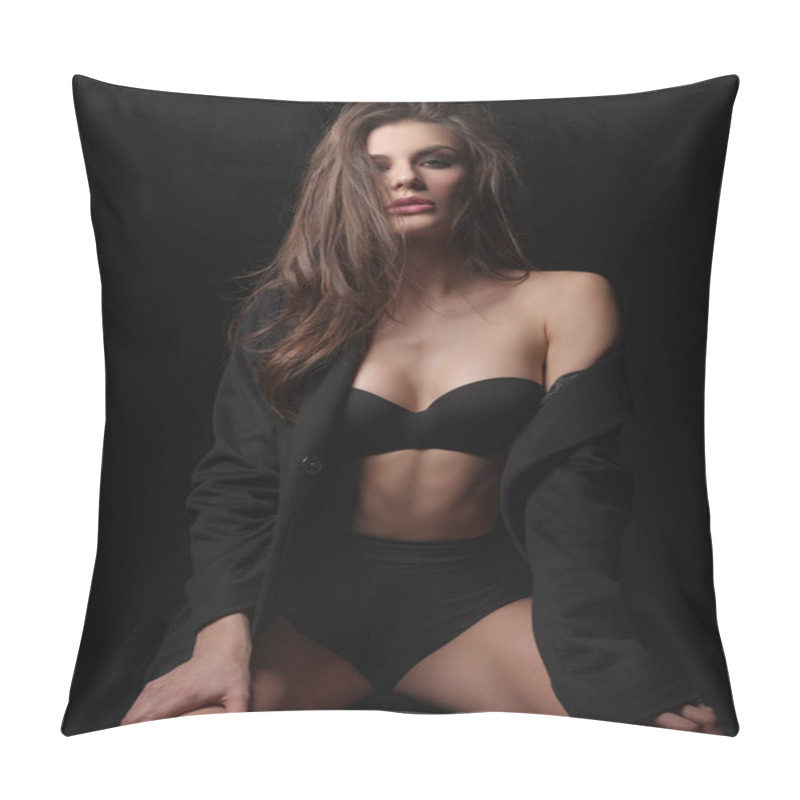 Personality  Seductive, Beautiful And Attractive Young Woman With Loose Brown Hair And Sexy Gorgeous Figure In The Black Seamless Underwear And Wool Coat On The Naked Body Is Posing In The Studio Pillow Covers