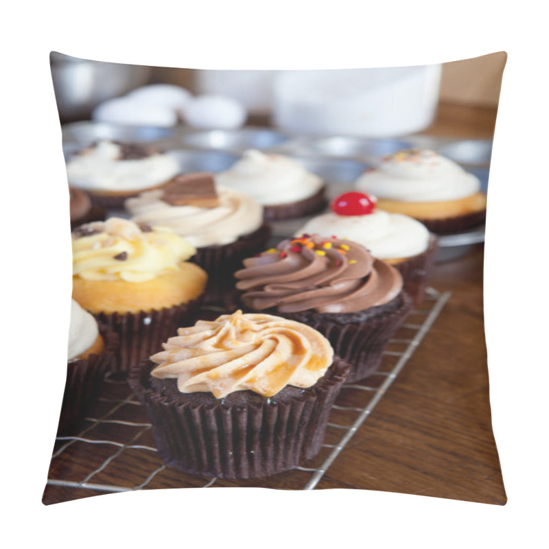 Personality  Delicious Gourmet Cupcakes Pillow Covers