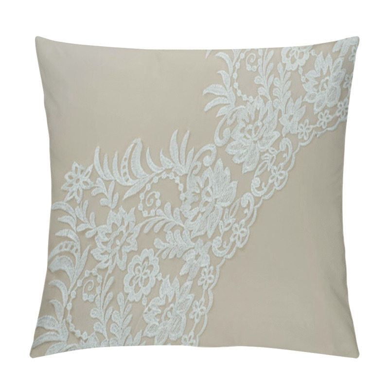 Personality  Texture Lace Fabric. Lace On White Background Studio. Thin Fabric Made Of Yarn Or Thread. A Background Image Of Ivory-colored Lace Cloth. White Lace On Beige Background. Pillow Covers