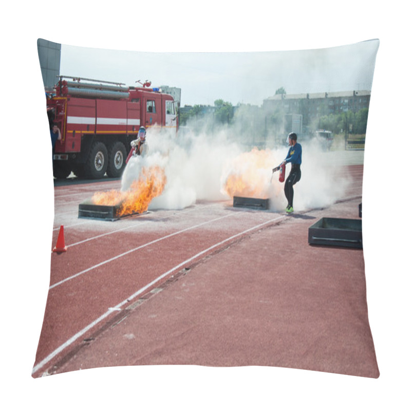 Personality  Fire Relay Race Pillow Covers