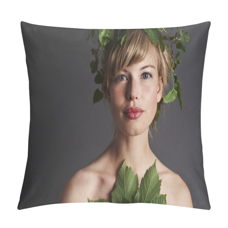 Personality  Beautiful Blond Woman Pillow Covers