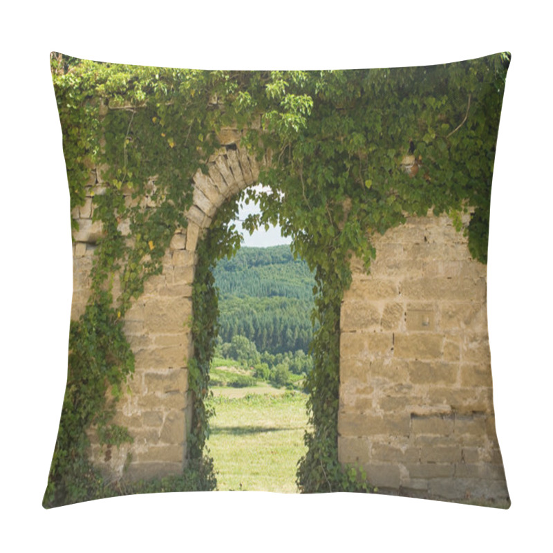 Personality  Old Wall With Arch Pillow Covers