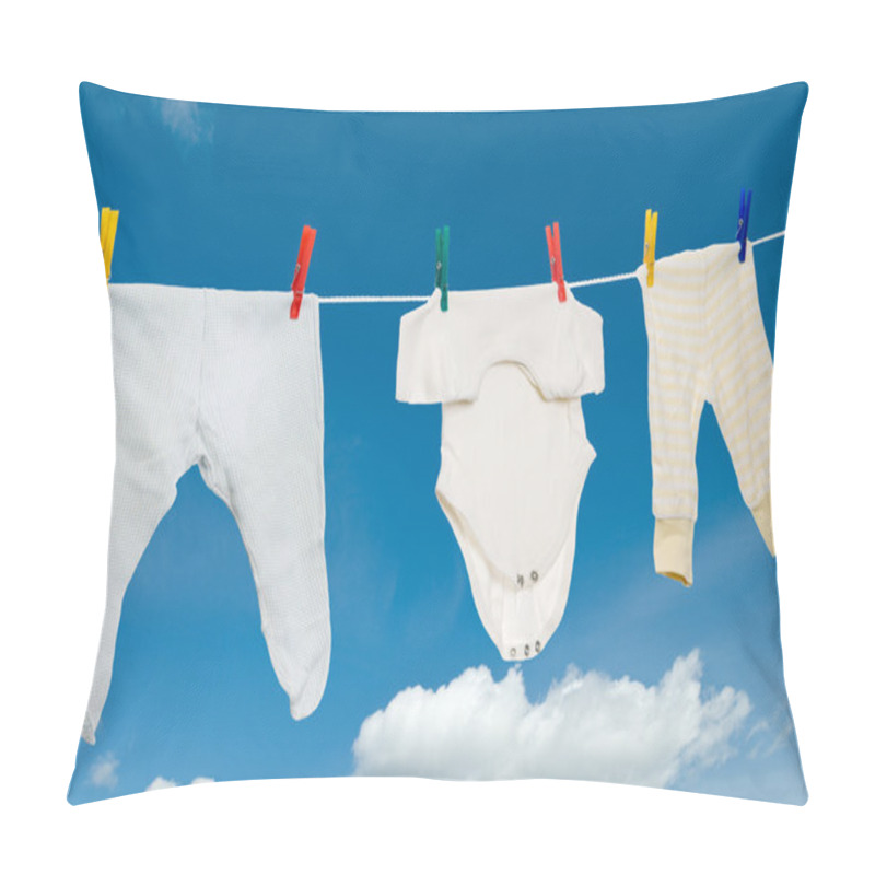 Personality  Chilld Infant Linen On A Clothesline Pillow Covers