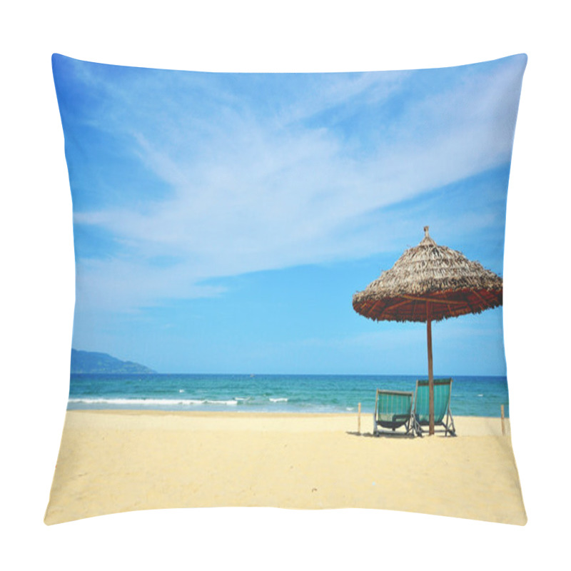 Personality  Sunny Beach In Da Nang Resort, Vietnam Pillow Covers