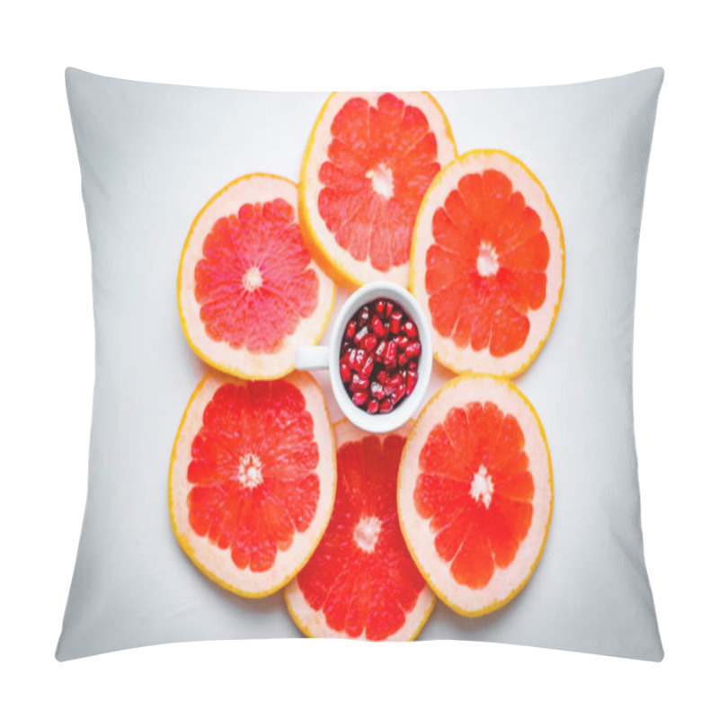 Personality   Table With Knife, Juicy Grapefruit Slices With Pomegranate Seeds In White Coffee Cup Pillow Covers