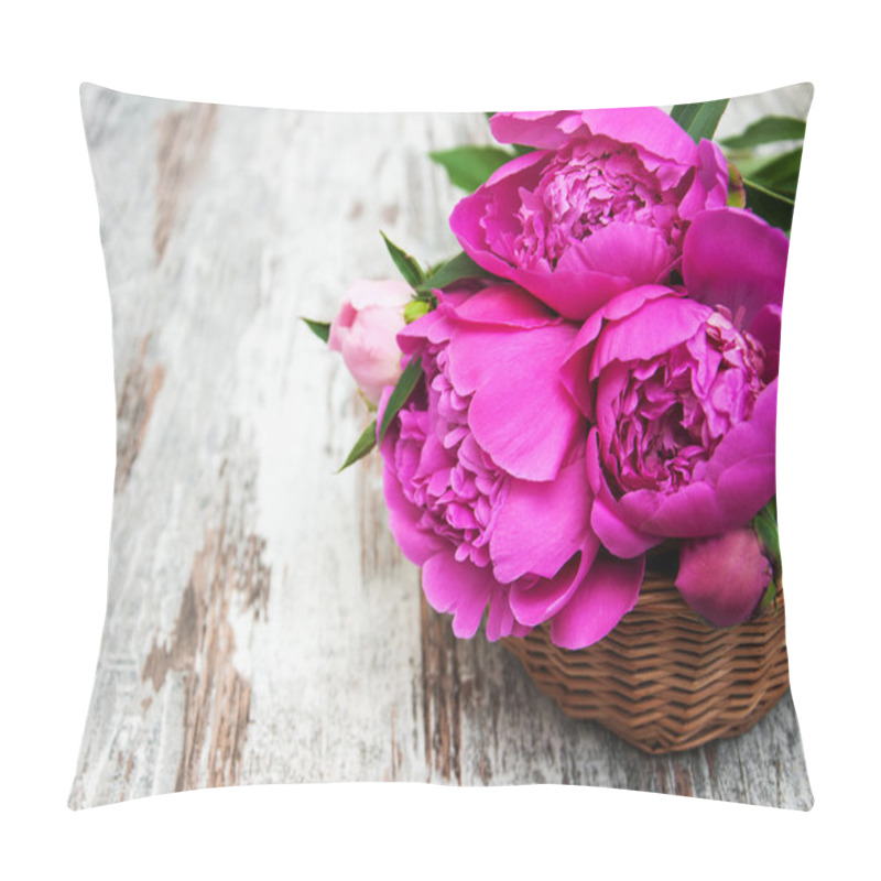 Personality  Basket With Pink Peony Pillow Covers