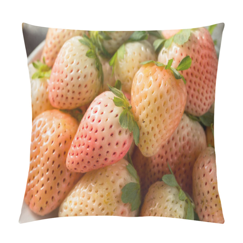 Personality  Organic Raw Pink Pineberries Strawberry In A Bowl Pillow Covers