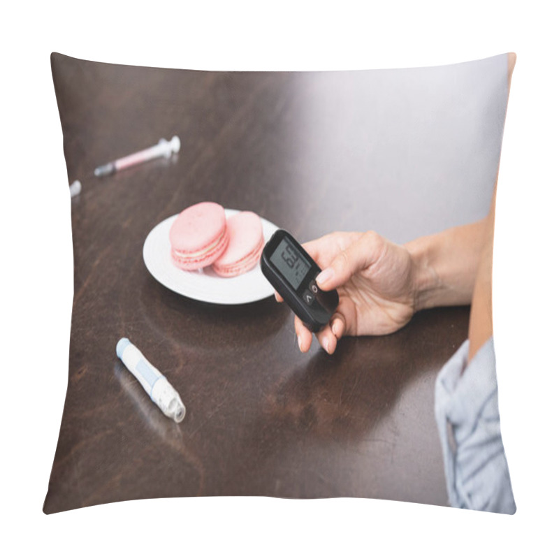 Personality  Cropped View Of Woman Holding Glucose Monitor Near Sweet Dessert  Pillow Covers