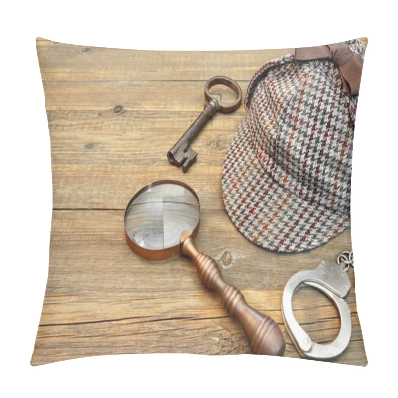 Personality  Sherlock Holmes Cap Famous As Deerstalker, Key, Handcuffs And Ma Pillow Covers