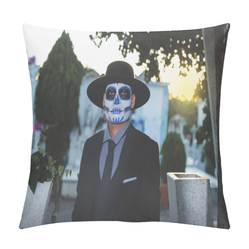 Personality  Catrin In A Cemetery. Day Of The Dead Celebration. Mexican Culture. Pillow Covers