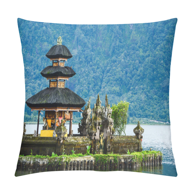 Personality  Pura Ulun Danu Bratan At Bali, Indonesia Pillow Covers