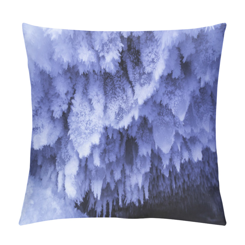 Personality  Cave Ice Formations Pillow Covers